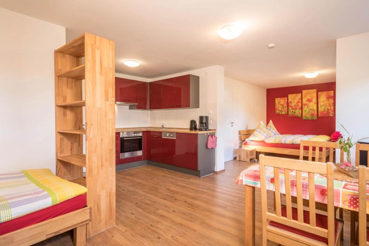Ferienhof Weber Wohnung Fichte Нойкирх Экстерьер фото